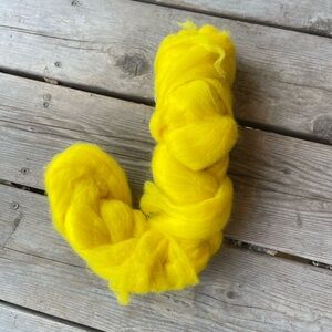 Ashford Brand Merino Wool Roving Colour- Yellow